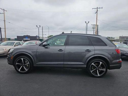 2019 Audi Q7 55 Prestige