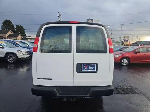 2016 Chevrolet Express 2500 Work Van