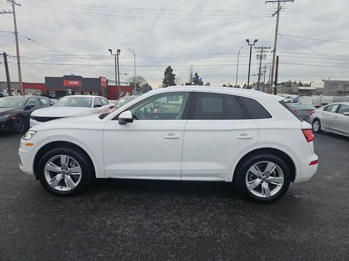 2018 Audi Q5 2.0T Tech Premium