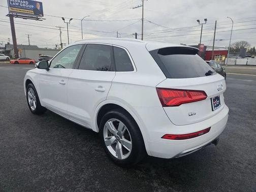 2018 Audi Q5 2.0T Tech Premium
