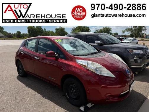 Red 2014 Nissan Leaf S