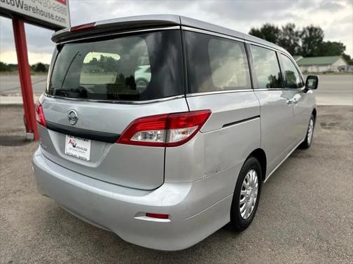 2016 Nissan Quest S