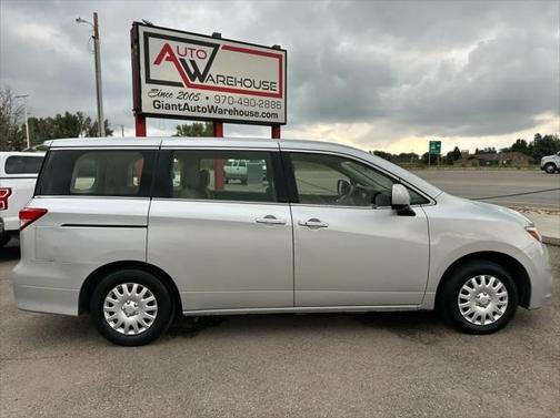 2016 Nissan Quest S