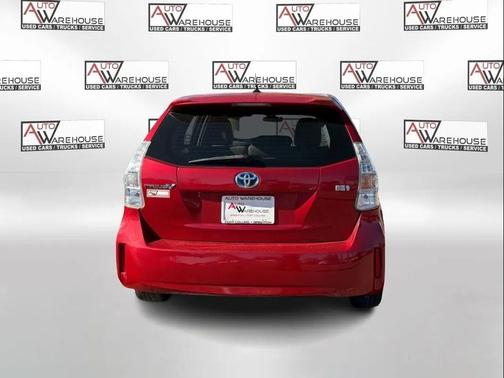 2012 Toyota Prius v Five