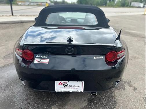 Jet Black Mica 2016 Mazda MX-5 Miata Club