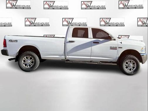 2017 RAM 3500 Tradesman Crew Cab 4x4 8' Box