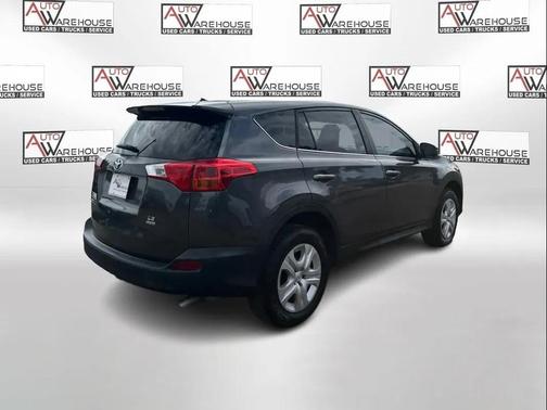 2013 Toyota RAV4 LE