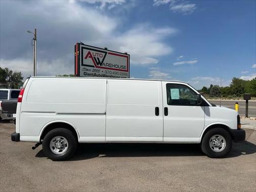 2015 Chevrolet Express 3500 Work Van