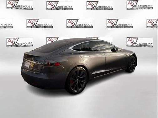 2020 Tesla Model S Performance