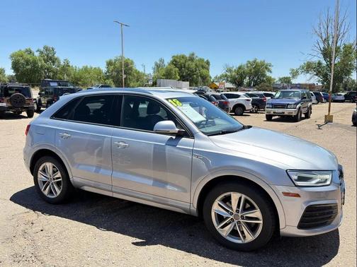 Silver 2018 Audi Q3 2.0T Premium