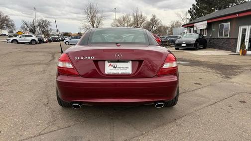 2007 Mercedes-Benz SLK-Class Base