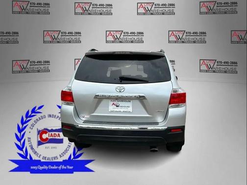 2011 Toyota Highlander SE