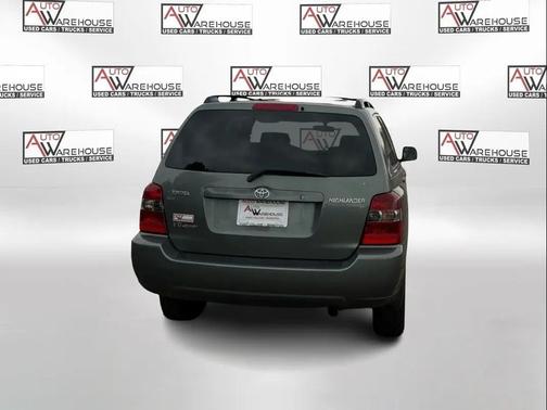 2005 Toyota Highlander Base