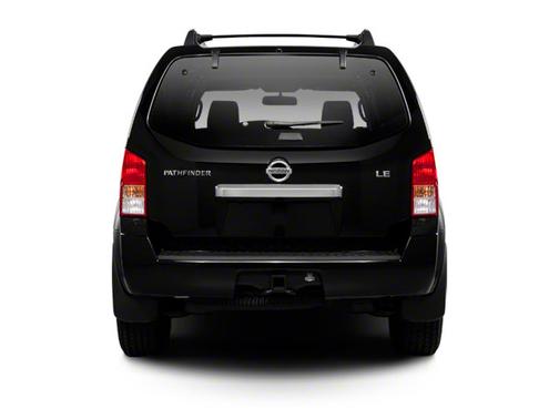 2010 Nissan Pathfinder LE