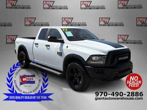 Bright White Clearcoat 2022 RAM 1500 Classic Warlock Quad Cab 4x4 6'4' Box