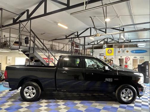 2021 RAM 1500 Classic SLT