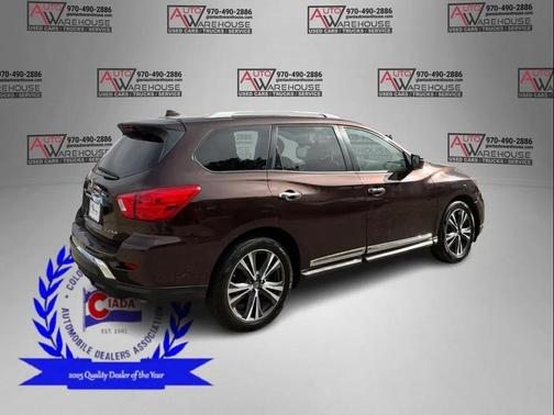 2020 Nissan Pathfinder Platinum 2WD