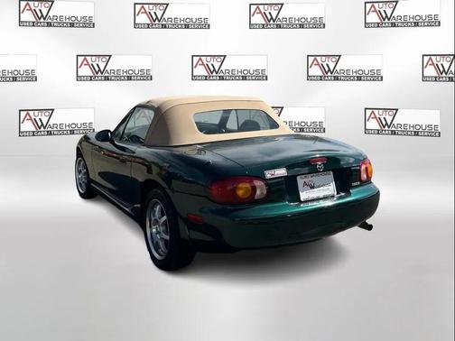 2000 Mazda MX-5 Miata