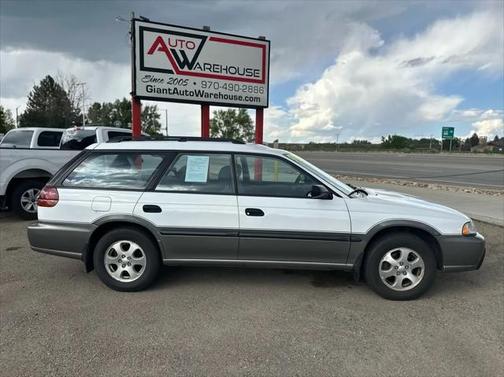 1999 Subaru Legacy Base