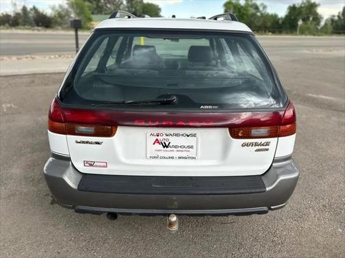 1999 Subaru Legacy Base