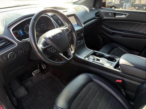 2020 Ford Edge ST