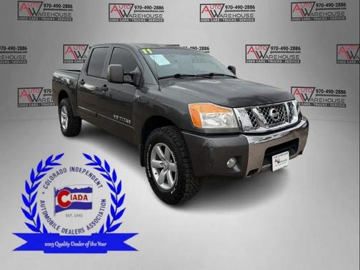 2011 Nissan Titan SV