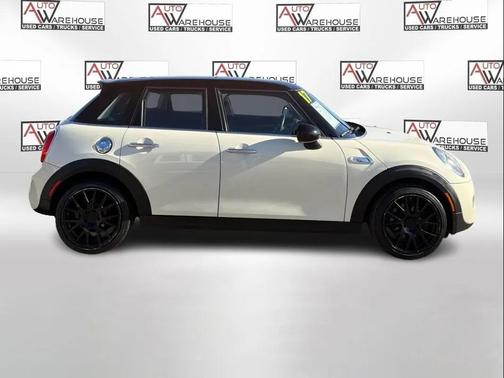2017 MINI Hardtop Cooper S