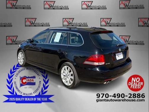 Black Uni 2014 Volkswagen Jetta SportWagen DSG TDI w/Sunroof & Nav