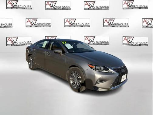 2017 Lexus ES 300h Base