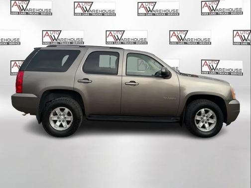 2011 GMC Yukon SLE