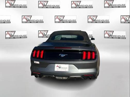 2015 Ford Mustang EcoBoost Premium