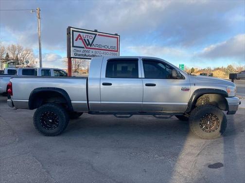 Bright Silver Metallic Clearcoat 2008 Dodge Ram 2500 SLT Mega Cab