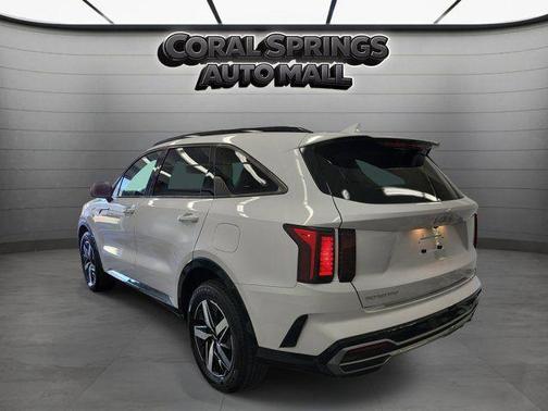 Glacial White Pearl 2023 Kia Sorento EX