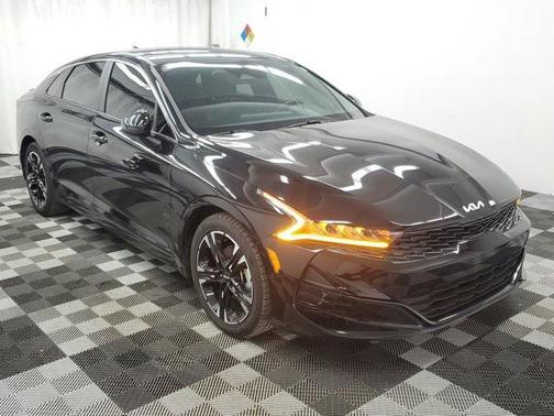 2022 Kia K5 GT-Line