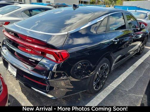 2022 Kia K5 GT-Line
