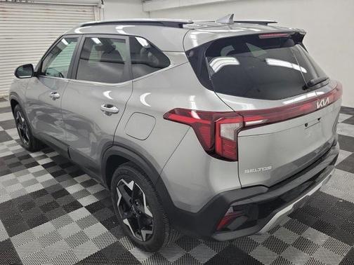 2024 Kia Seltos EX