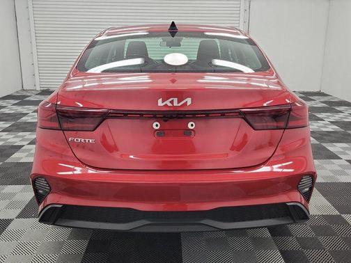 Currant Red 2024 Kia Forte LXS