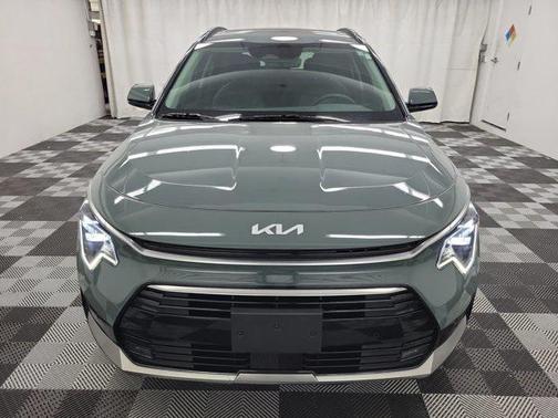2023 Kia Niro Touring