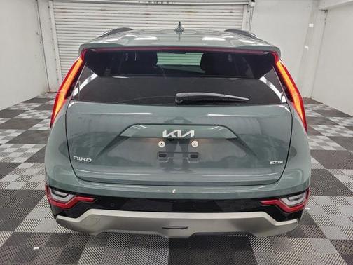 2023 Kia Niro Touring
