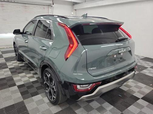 2023 Kia Niro Touring