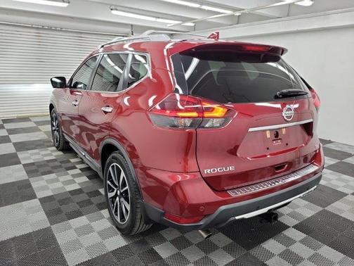 2020 Nissan Rogue SL