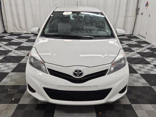 2012 Toyota Yaris L