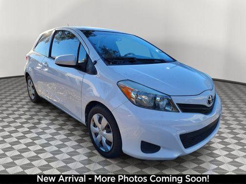 2012 Toyota Yaris L