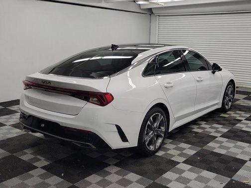 Glacial White Pearl 2024 Kia K5 EX