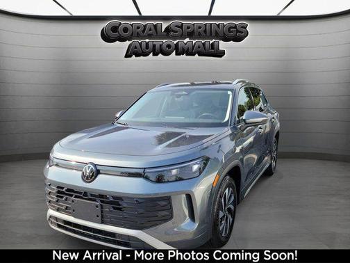 Gray 2025 Volkswagen Tiguan 2.0T S