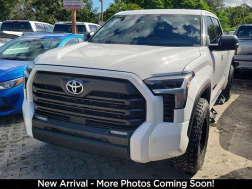 2022 Toyota Tundra SR5