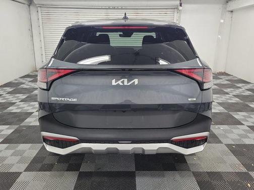 2023 Kia Sportage Hybrid LX