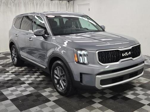 2023 Kia Telluride LX