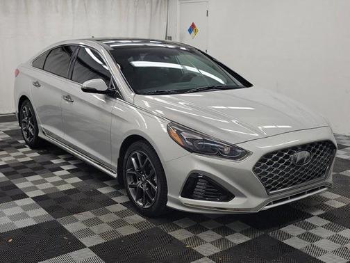 2019 Hyundai SONATA Limited 2.0T