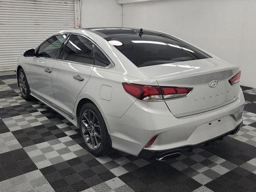 2019 Hyundai SONATA Limited 2.0T